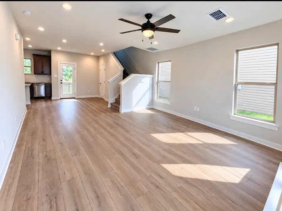 108 Florence Cove #13, Burns, TN 37029 - #3