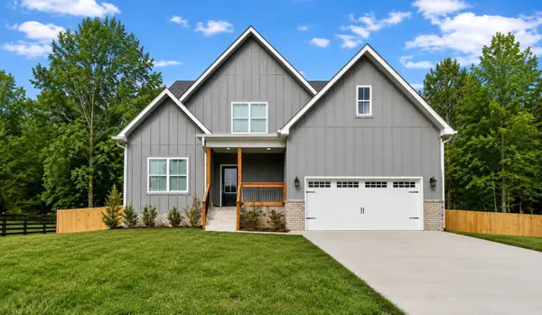 1741 Powell Rd, Clarksville, TN 37043