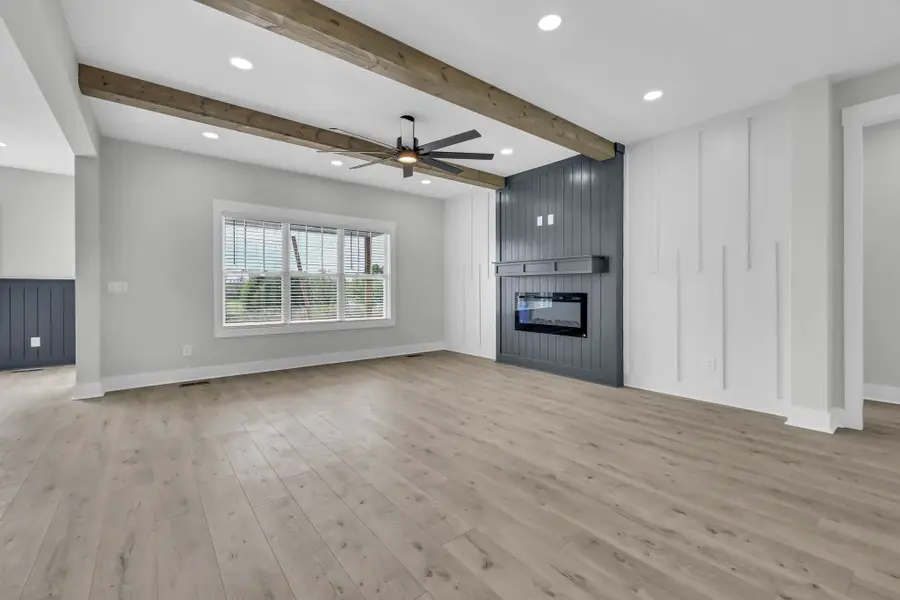 230 Low Plains Ln, Clarksville, TN 37043 - #2