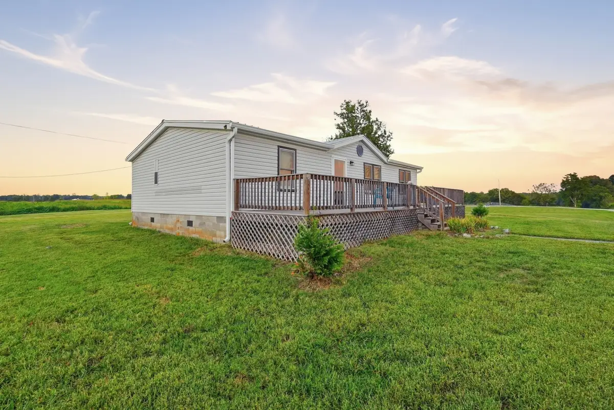 1926 E Pin Hook Rd, Sparta, TN 38583 - #1