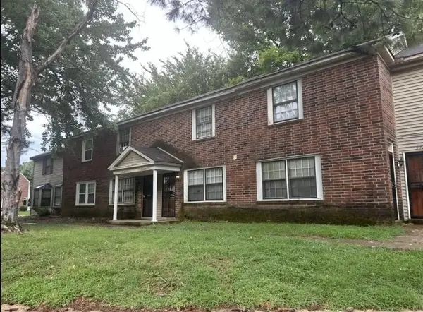 3780 Cambridge Station Dr #5, Memphis, TN 38115