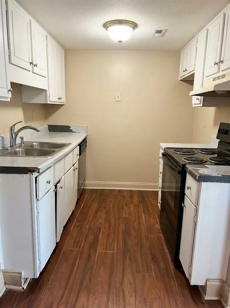 3780 Cambridge Station Dr #5, Memphis, TN 38115 - #2
