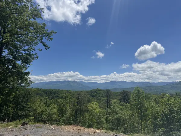 0 Powdermill Rd, Gatlinburg, TN 37738