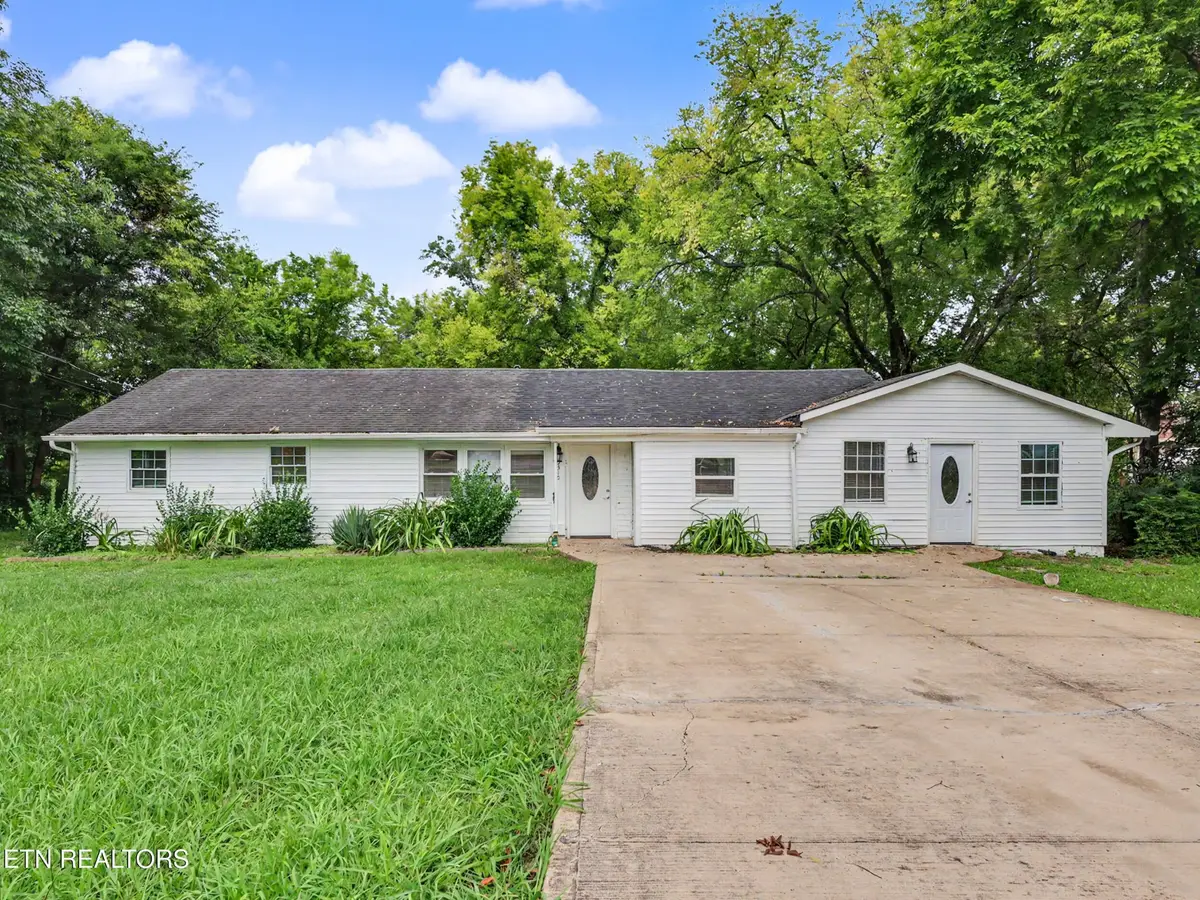 5315 Marguerite Rd, Knoxville, TN 37912 - #1