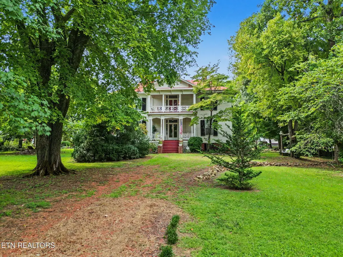 600 Commerce St, Loudon, TN 37774 - #1