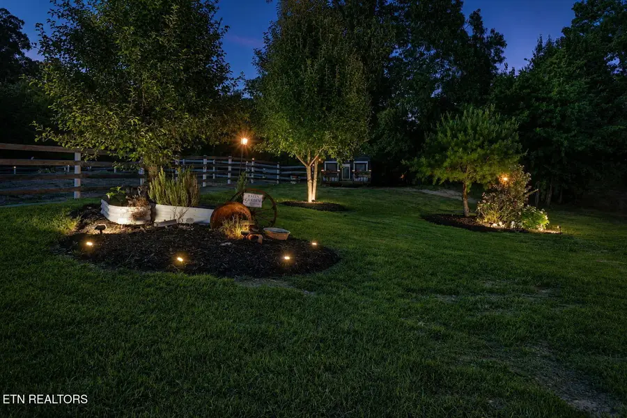 802 Lee Shirley Rd, Maryville, TN 37801 - #3