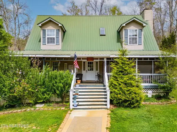 117 Watkins Lane, Jacksboro, TN 37757