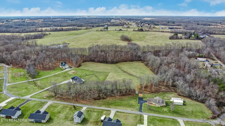 43 Adams Creek Rd, Crossville, TN 38571 - #2