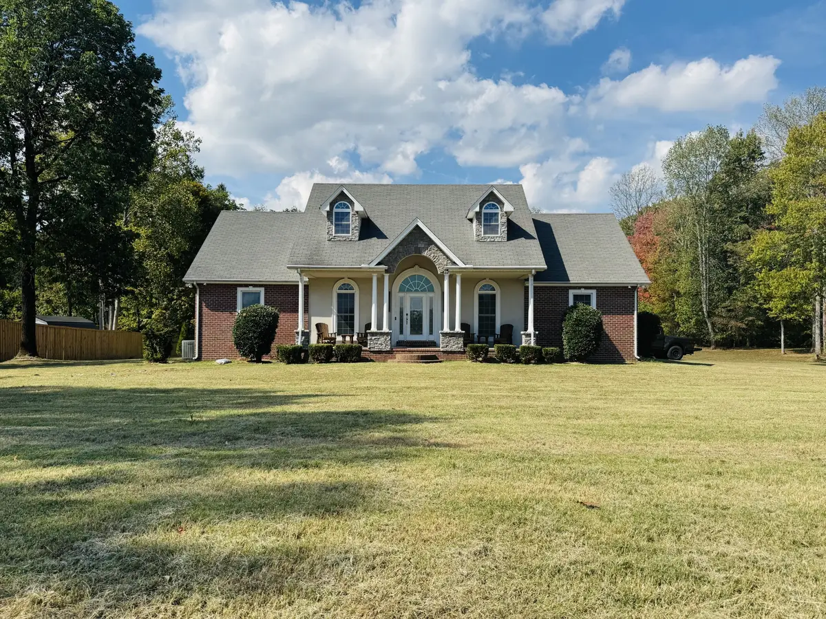 167 Jimtown Rd, Lafayette, TN 37083 - #1