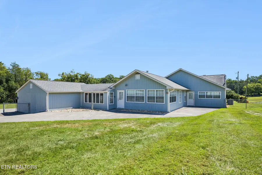 8005 Corryton Luttrell Rd, Corryton, TN 37721 - #3