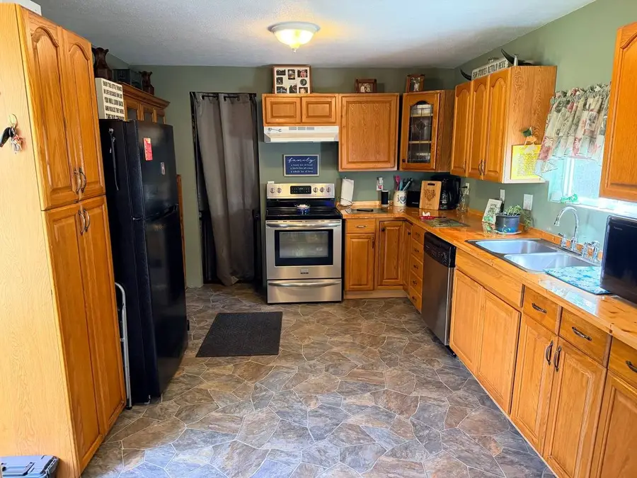 745 Halltown Road, Portland, TN 37148 - #3