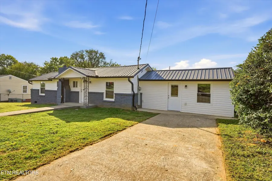 1920 Jourolman Ave, Knoxville, TN 37921 - #2