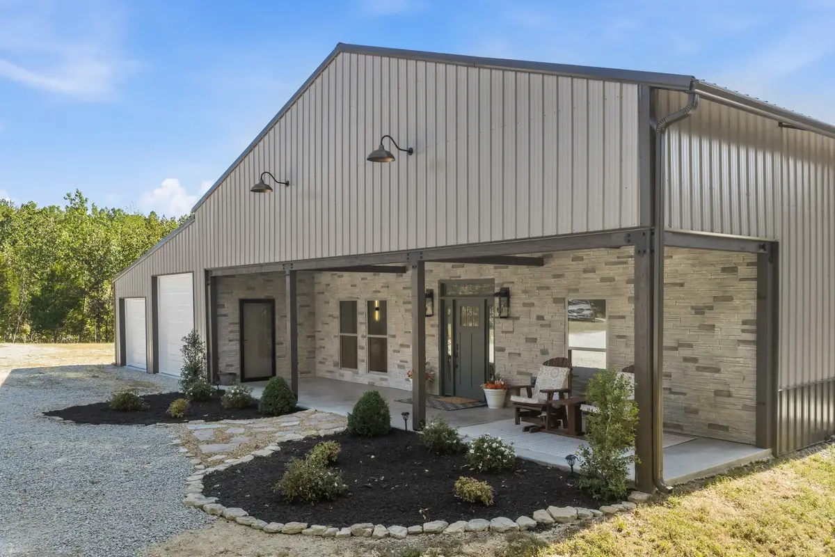 1803 Tree Farm Rd, Linden, TN 37096 - #1