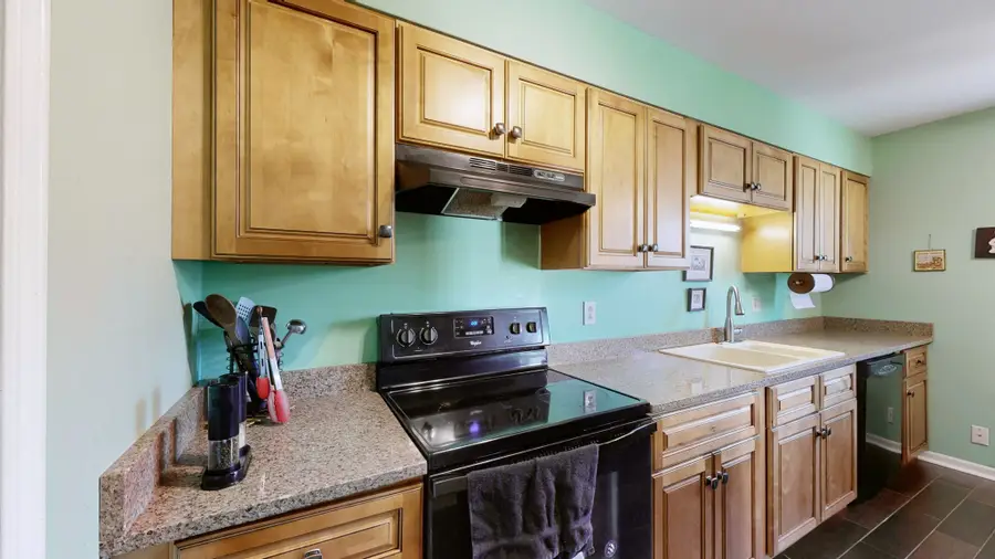 8300 Sawyer Brown Rd #L303, Nashville, TN 37221 - #3
