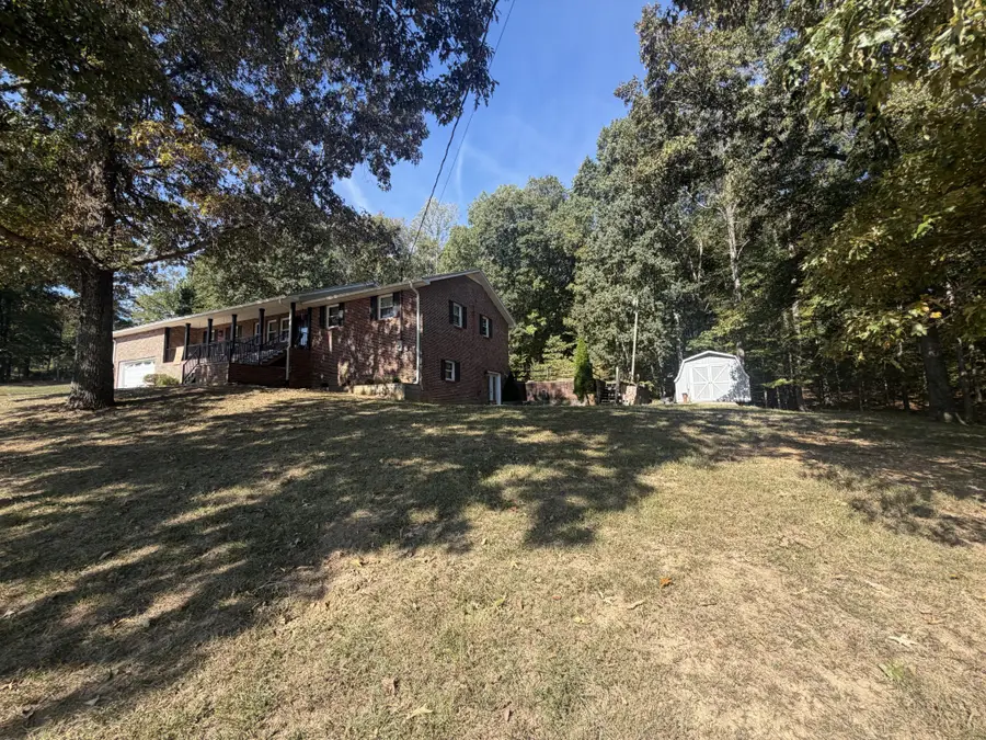 1291 Little Bartons Creek Rd, Cumberland Furnace, TN 37051 - #2