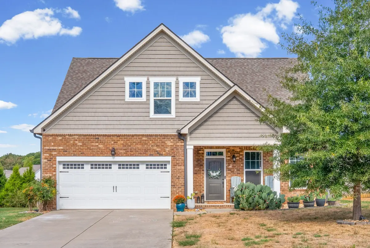 402 Barbaro Ct, Burns, TN 37029 - #1