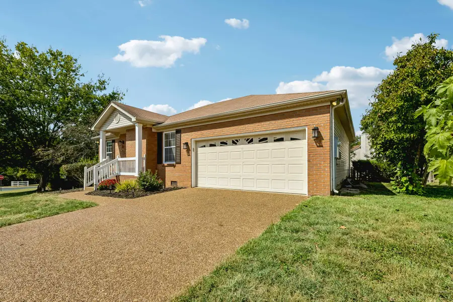 204 Nathan Dr, Goodlettsville, TN 37072 - #3