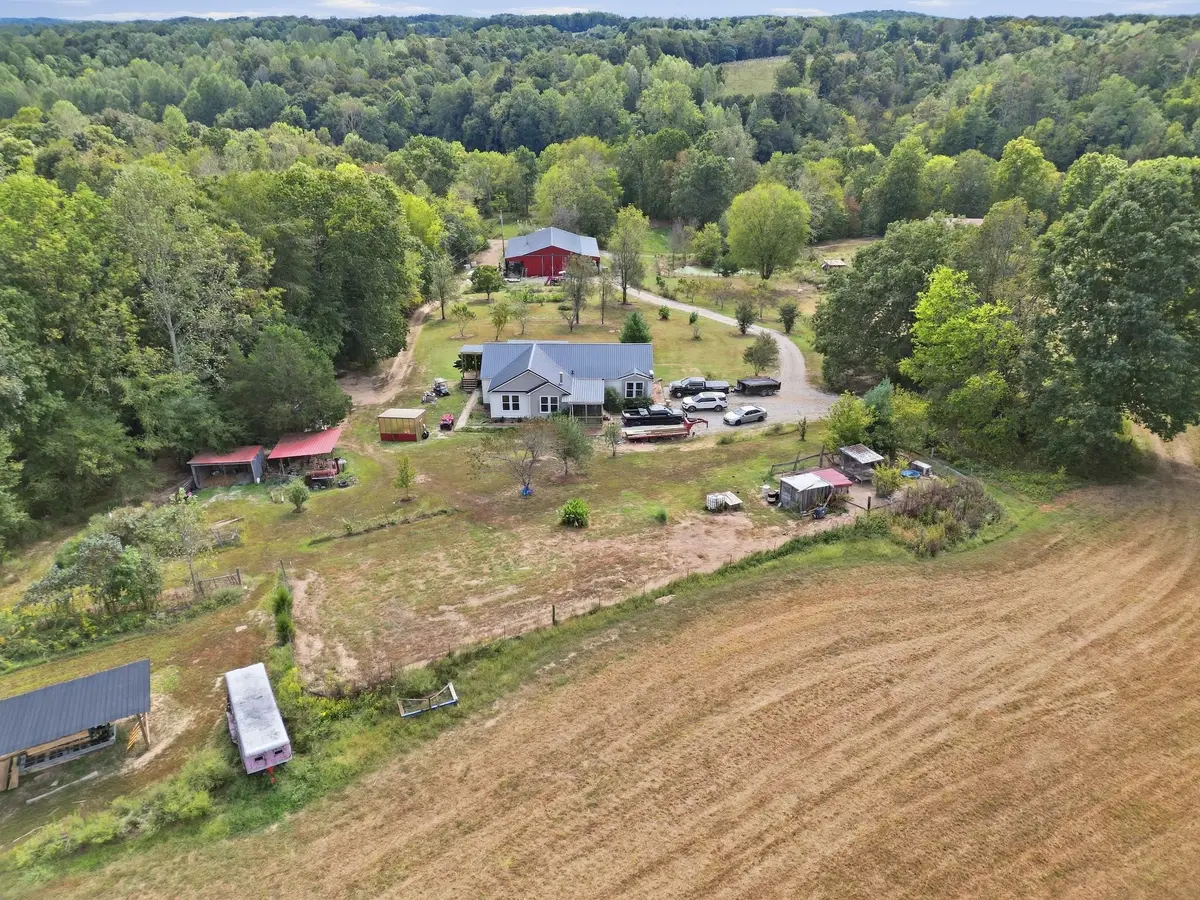 8060 Short Rd, Red Boiling Springs, TN 37150 - #1