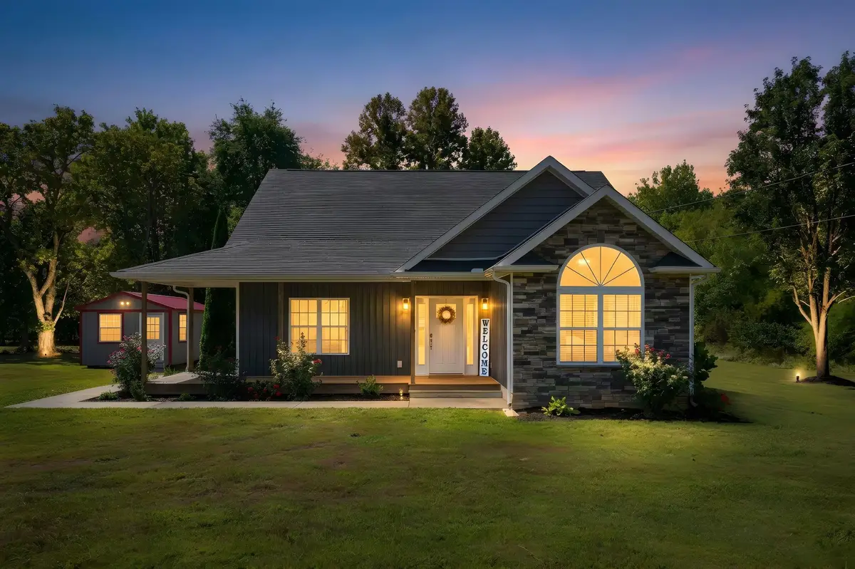 1017 Glendale Dr, Dickson, TN 37055 - #1
