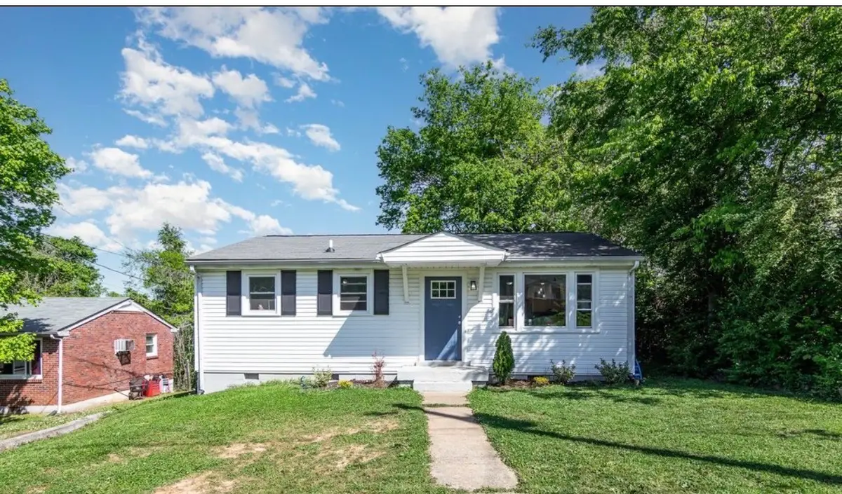 519 Washington Ct, Clarksville, TN 37040 - #1