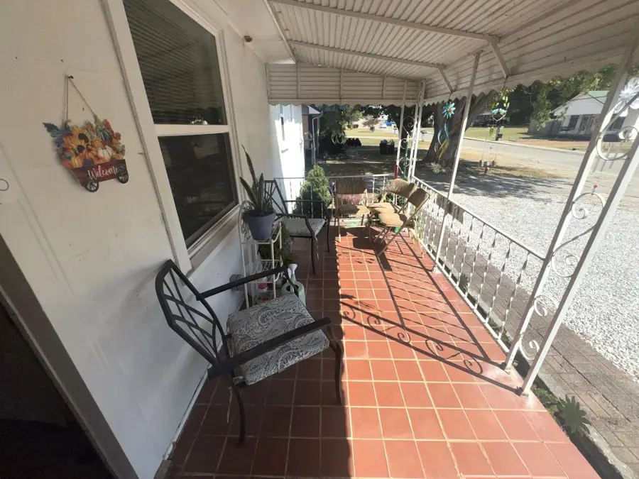 407 England St E, Cowan, TN 37318 - #2