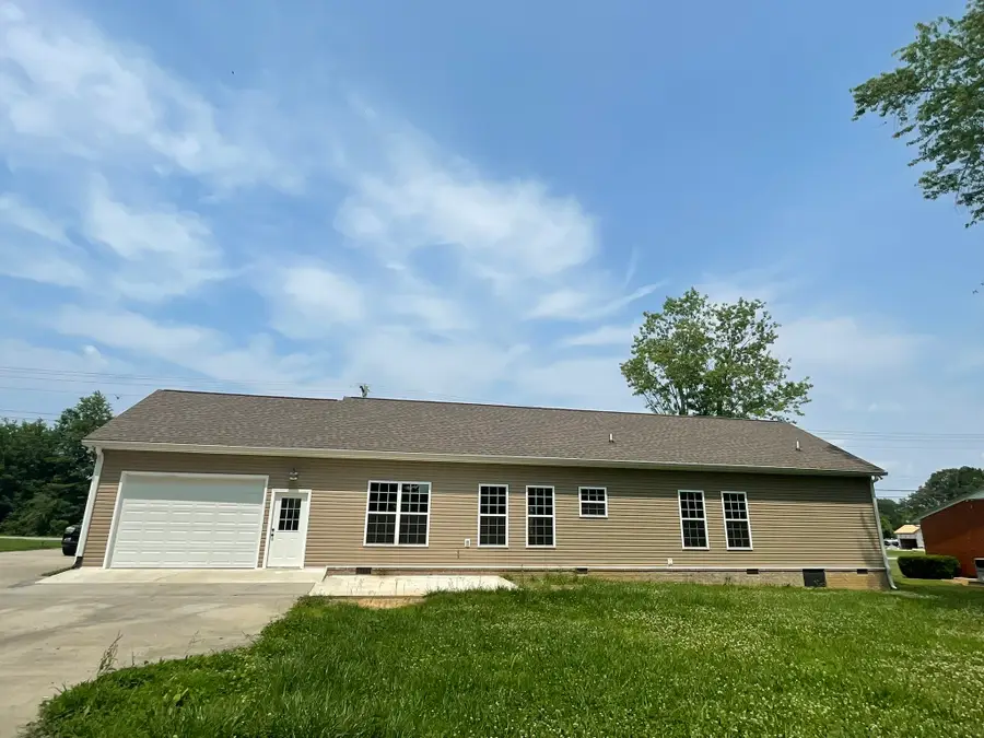 1406 Old Estill Springs Rd, Tullahoma, TN 37388 - #3