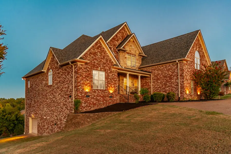219 Hidden Harbour Dr, Mount Juliet, TN 37122 - #3