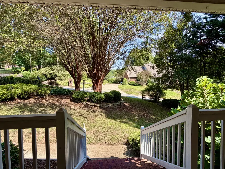 2915 Kensington St, Athens, TN 37303 - #3