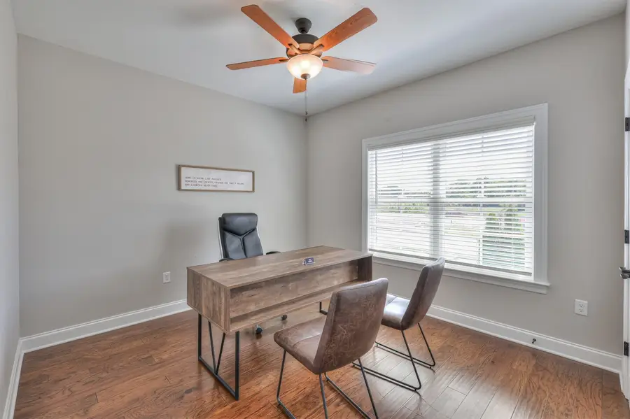 4404 Attleboro Dr, Murfreesboro, TN 37128 - #3