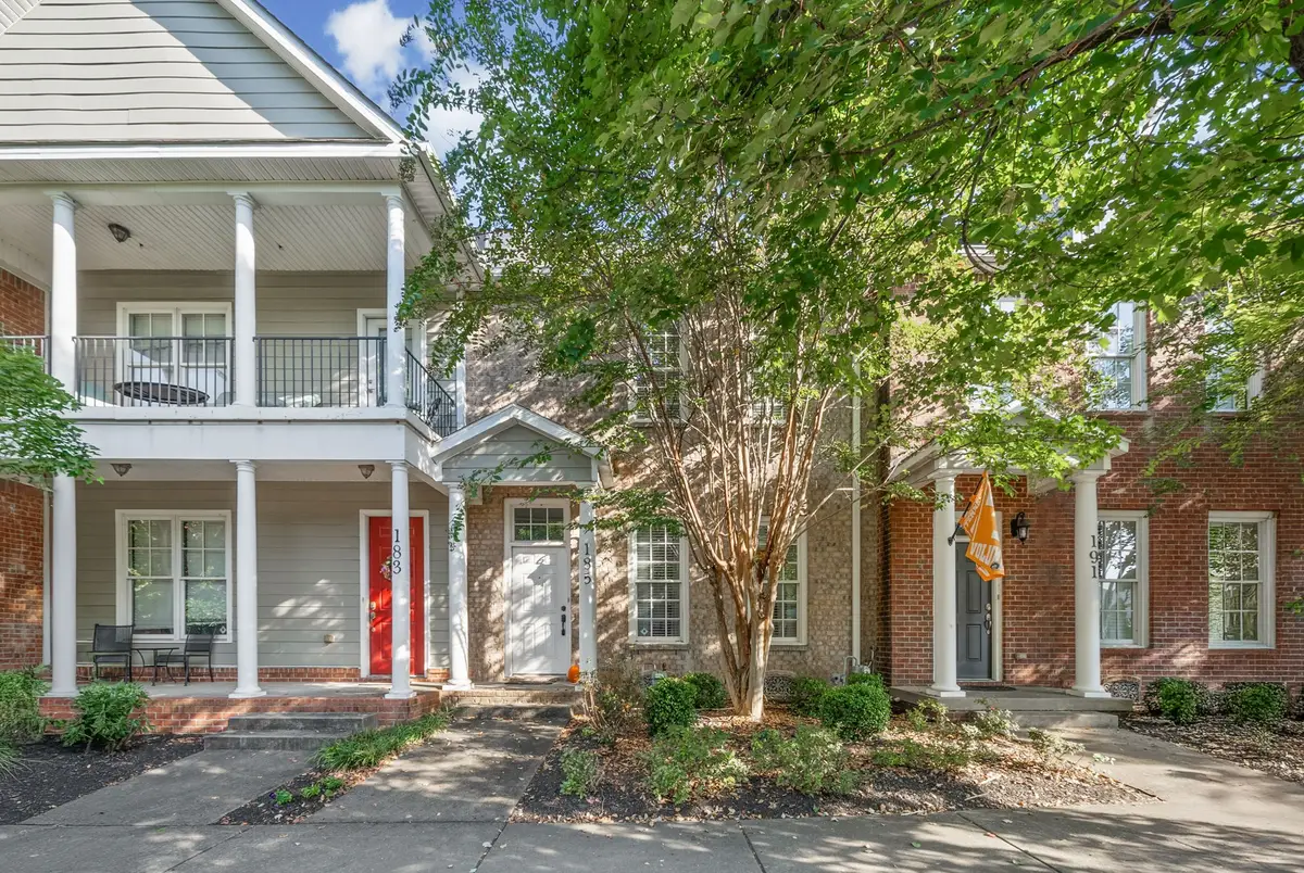 185 Augusta Ave, Pleasant View, TN 37146 - #1