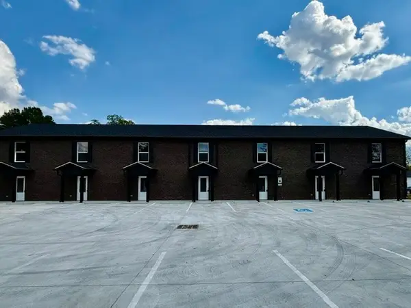 710 Sw Atlantic St #B14, Tullahoma, TN 37388
