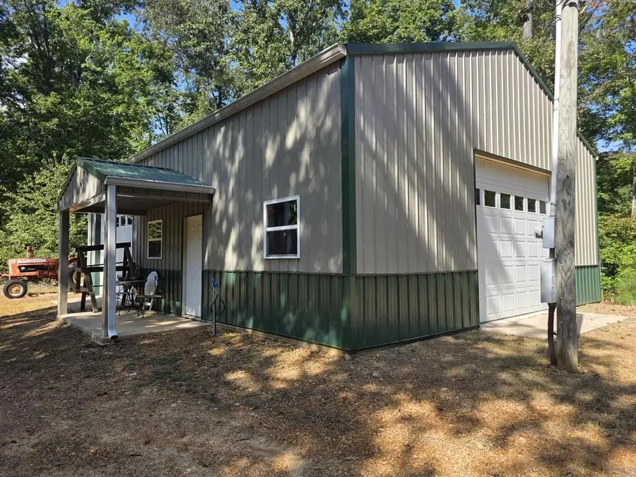 372 Catfish Rd, Buchanan, TN 38222 - #2