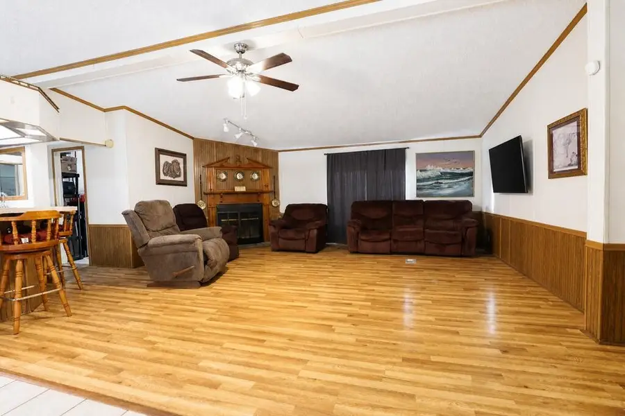 2985 James Walker Rd, Camden, TN 38320 - #2