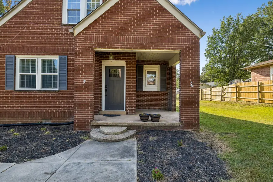 181 Washington Ave, Camden, TN 38320 - #2