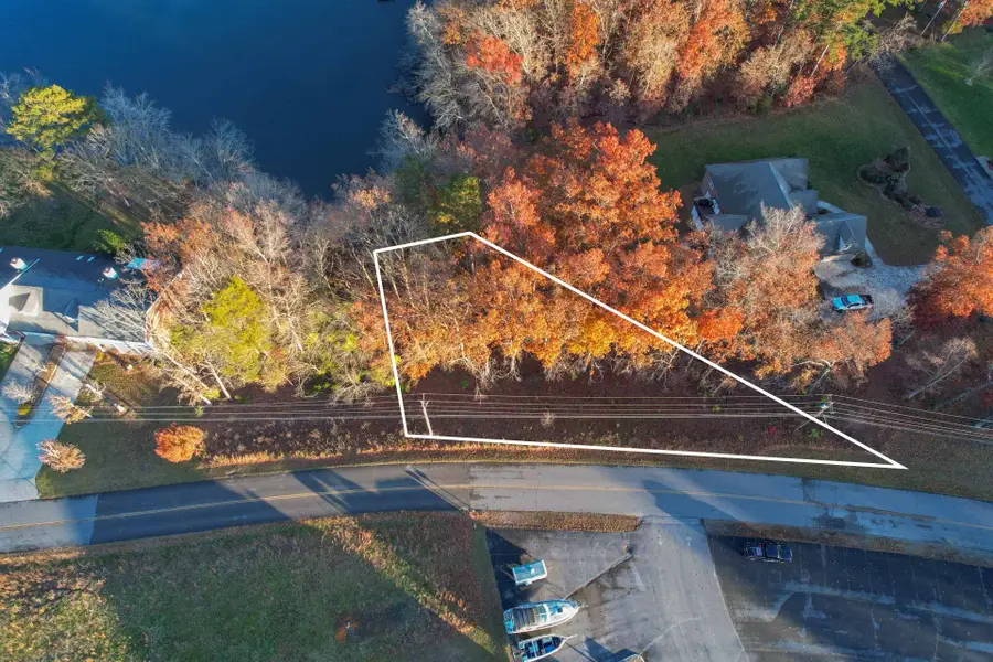 36 Deer Creek Dr, Crossville, TN 38571 - #3