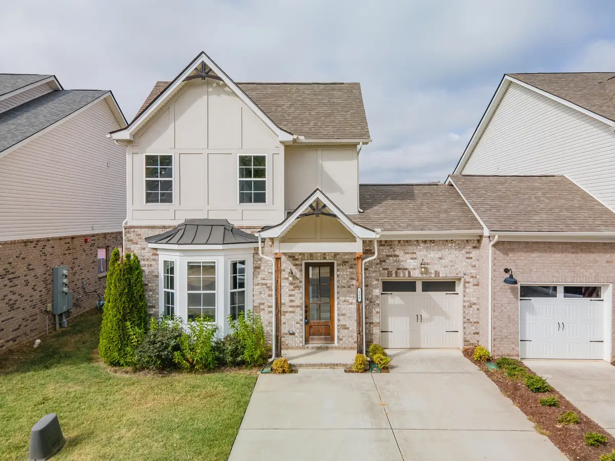 128 Bellagio Villas Dr, Spring Hill, TN 37174 - #1
