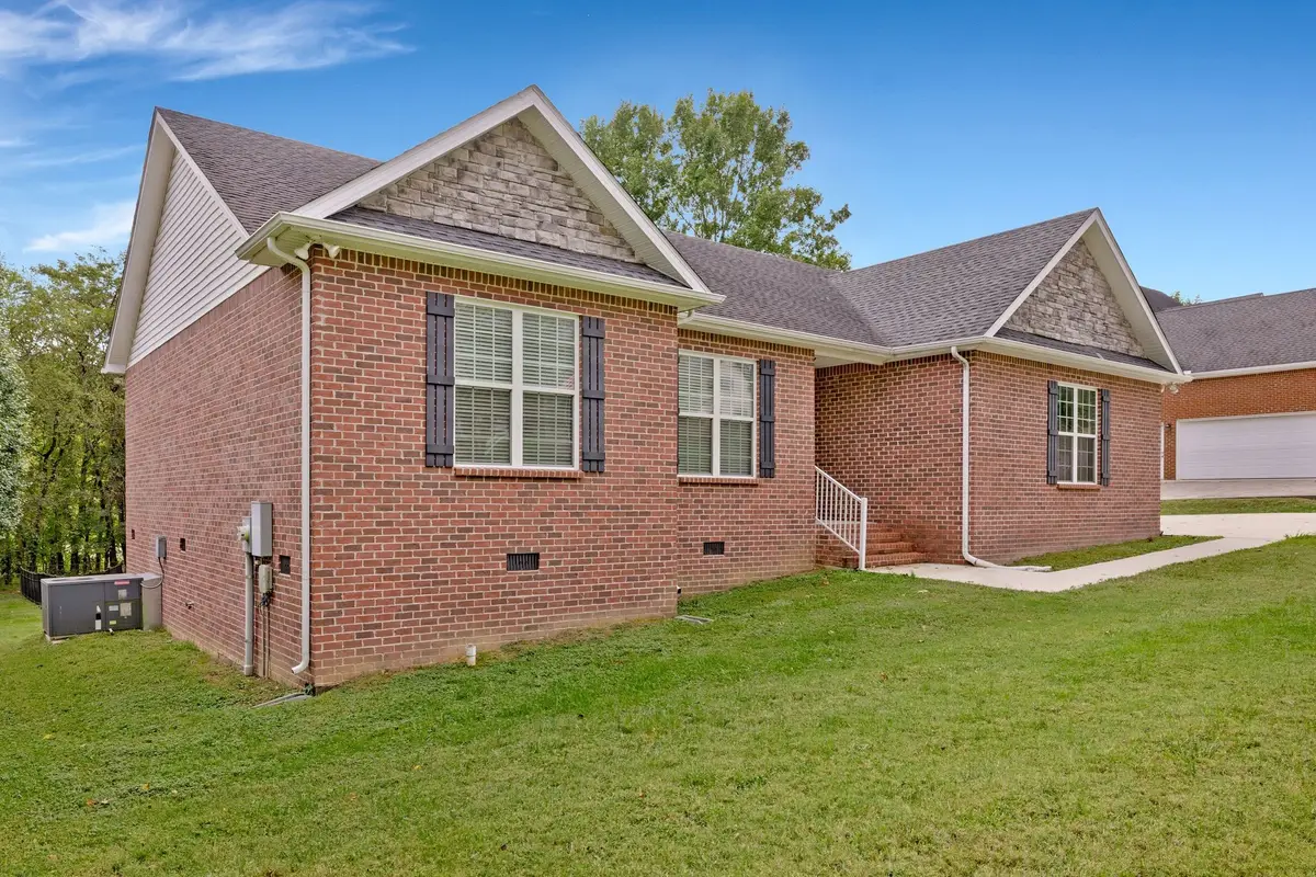 102 Bradford Way, Woodbury, TN 37190 - #1