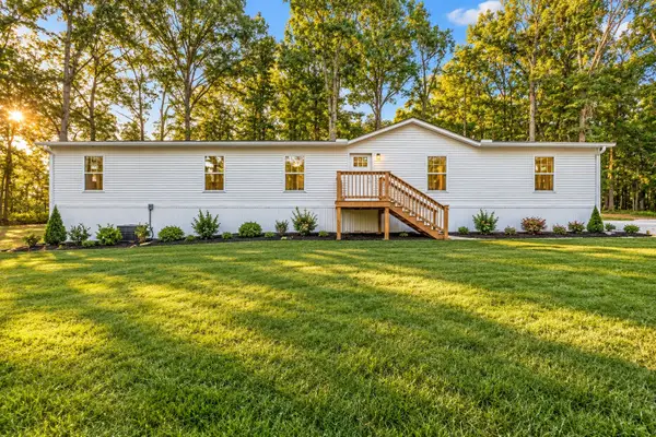 2904 Gause Rd, Pleasant View, TN 37146