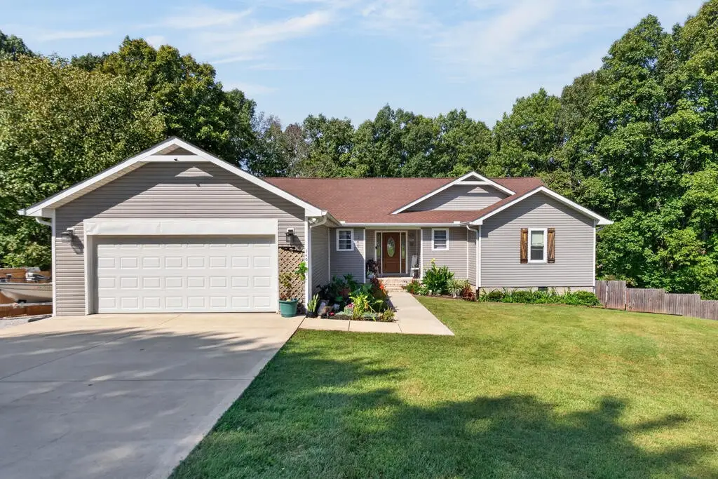 248 Bm Johnson Ln, Gainesboro, TN 38562 - #1
