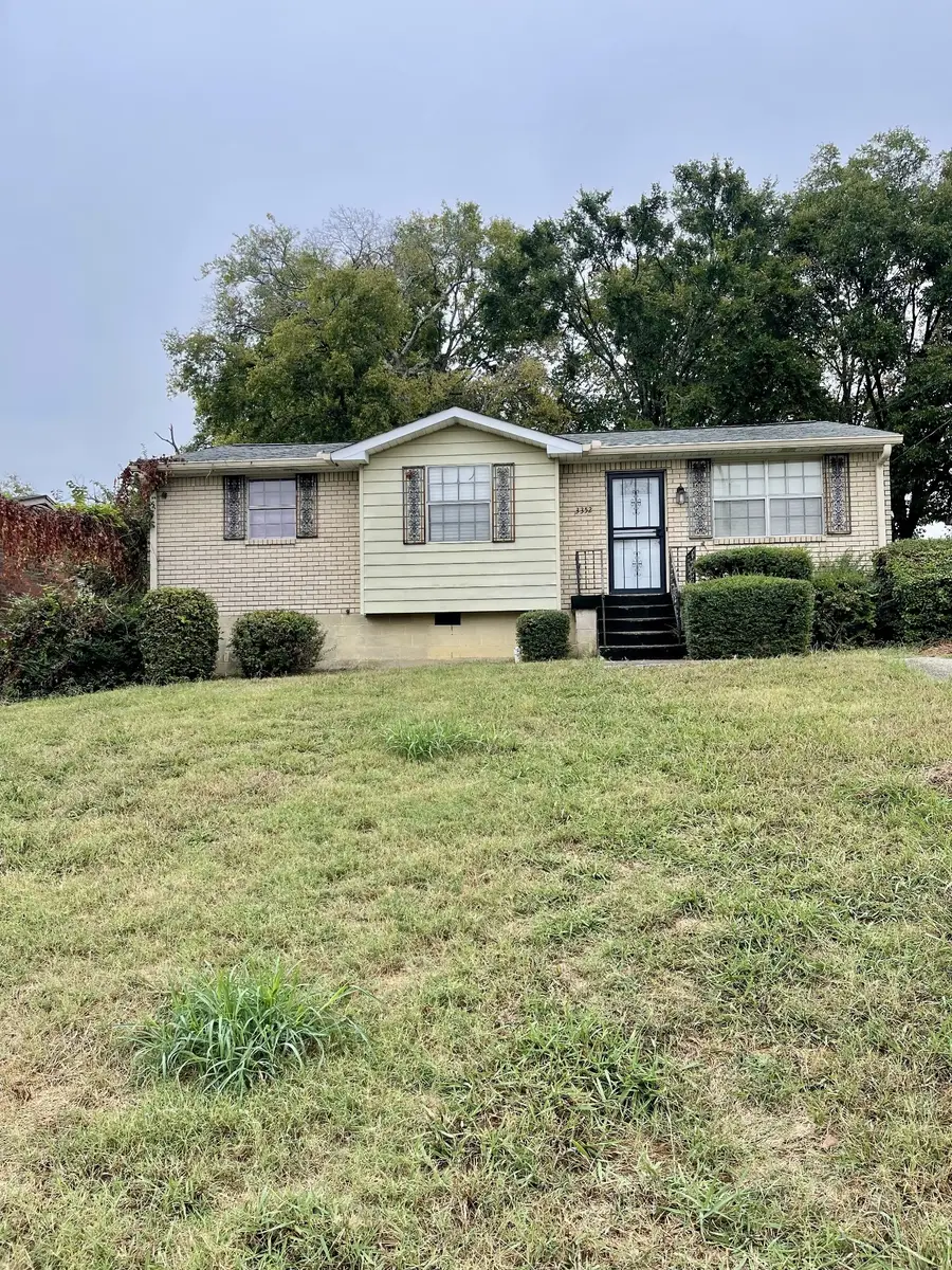 3352 Hospital Ln, Nashville, TN 37218 - #2