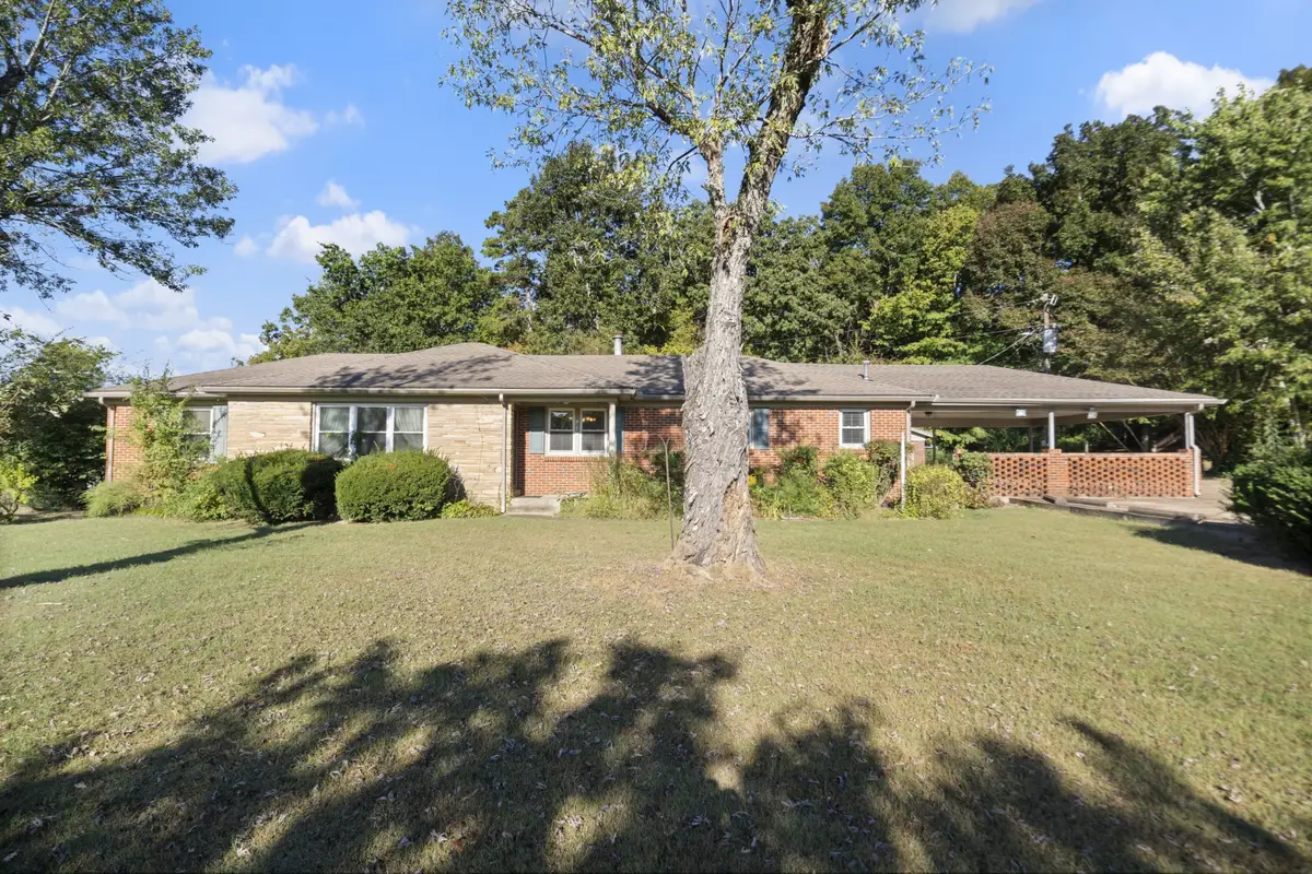 1429 Highway 100, Centerville, TN 37033 - #1