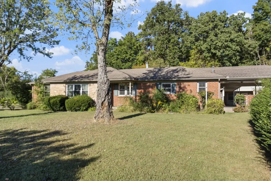 1429 Highway 100, Centerville, TN 37033 - #3