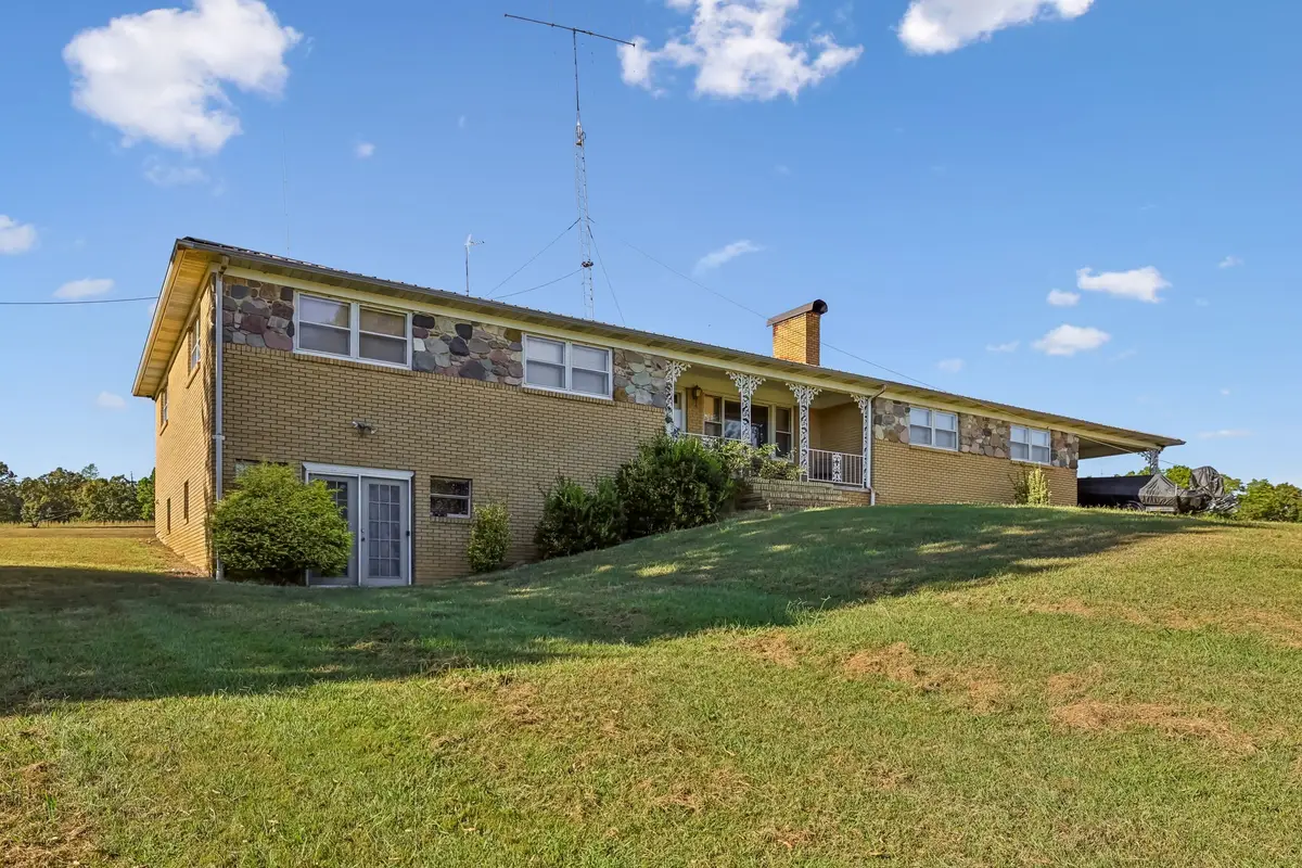 1116 Piney Rd, Cypress Inn, TN 38452 - #1