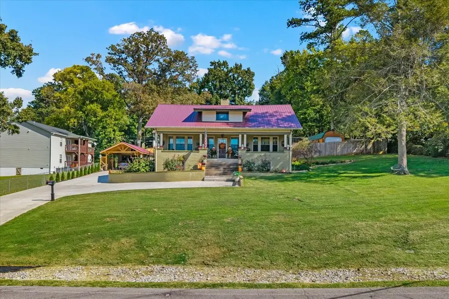719 College St N, Madisonville, TN 37354 - #2