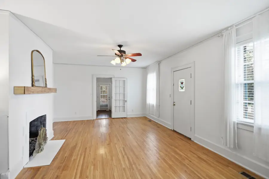 703 5th Ave W, Springfield, TN 37172 - #3