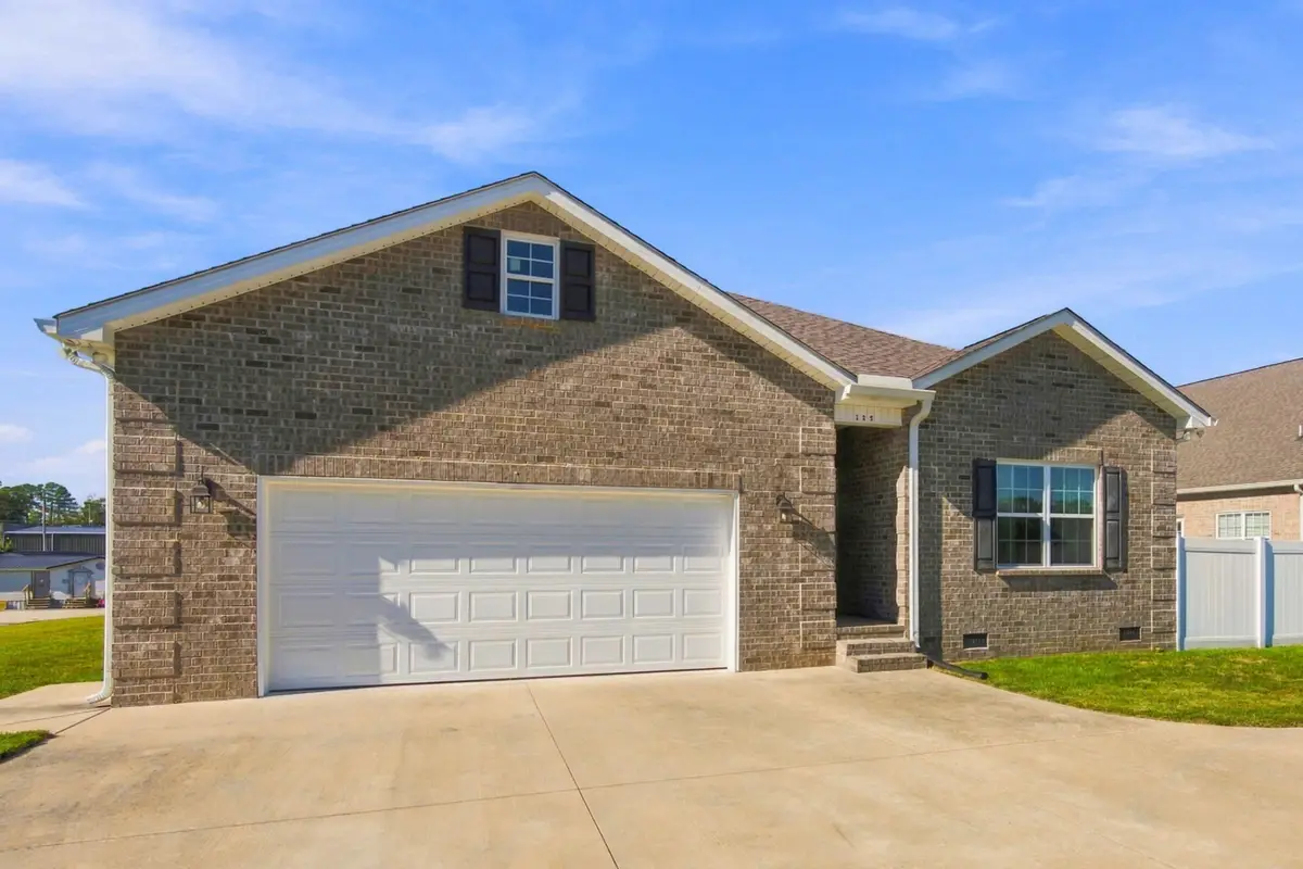 125 Stroud Dr, Manchester, TN 37355 - #1