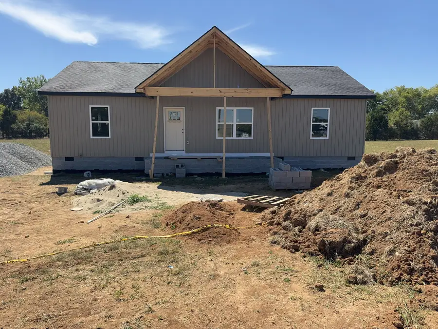 2113 Laws Hill Cir, Lewisburg, TN 37091 - #2