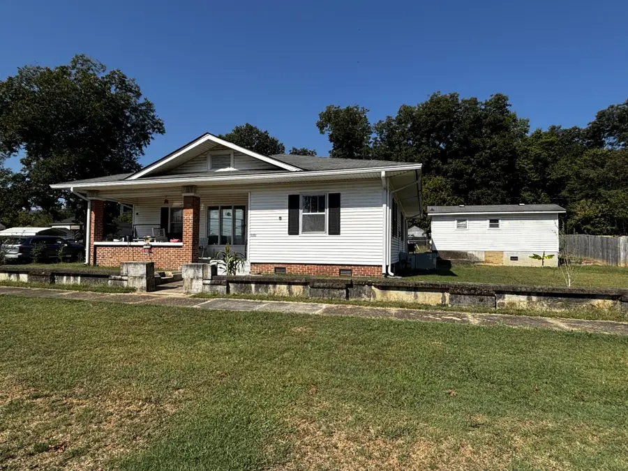 1018 Elm Avenue, South Pittsburg, TN 37380 - #2
