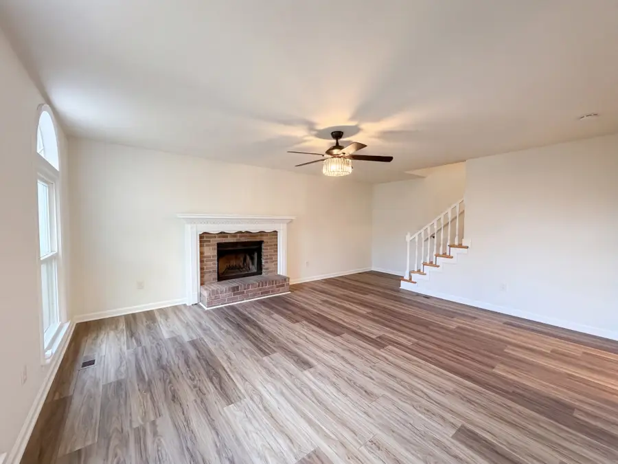 109 Rocky Dr, Columbia, TN 38401 - #3