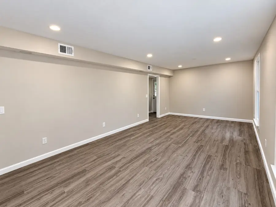 1009 Harpeth Valley Ct, Nashville, TN 37221 - #2